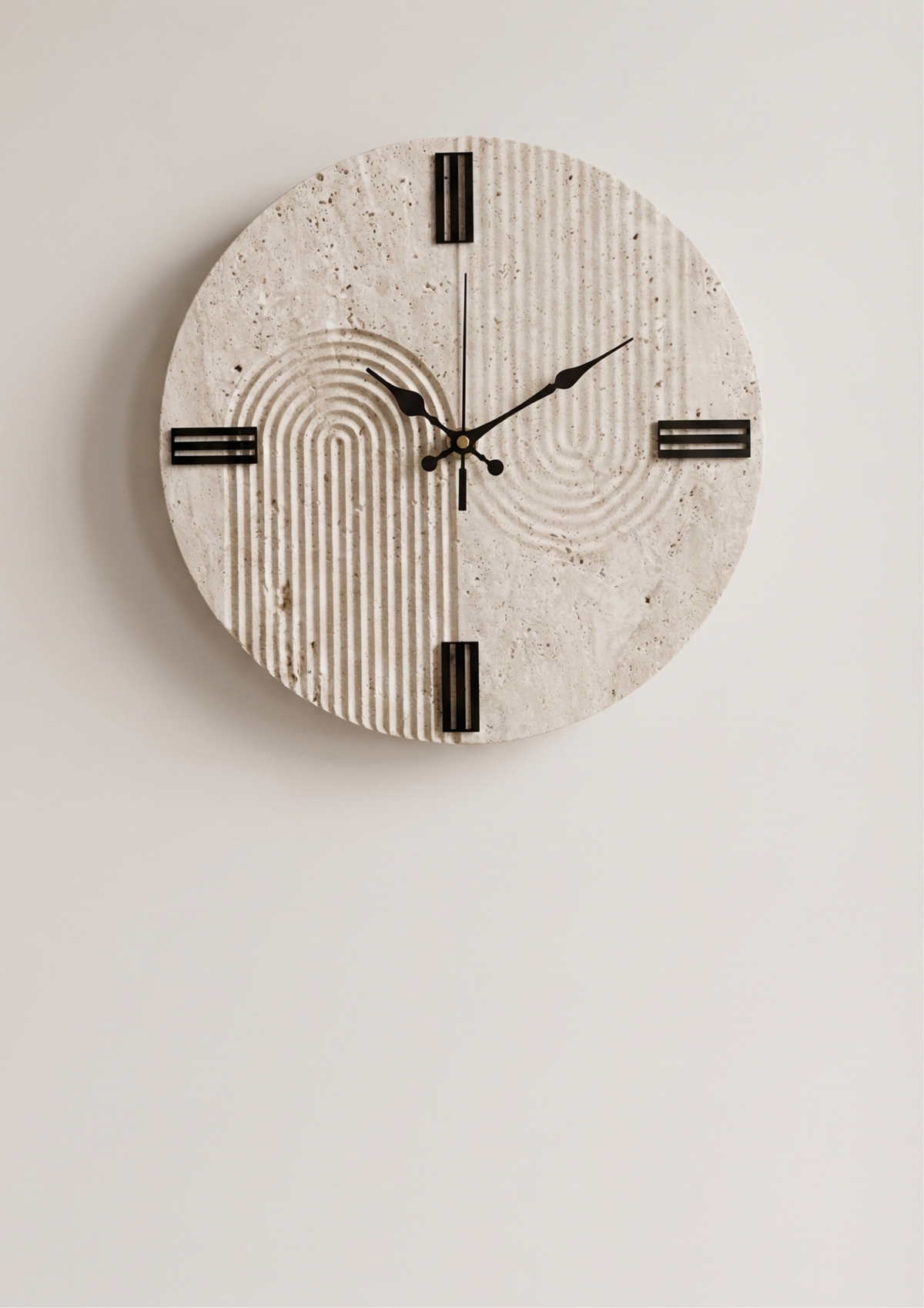 Natural Travertine Marble Wall Clock – Hand-Carved Zen Arch Design