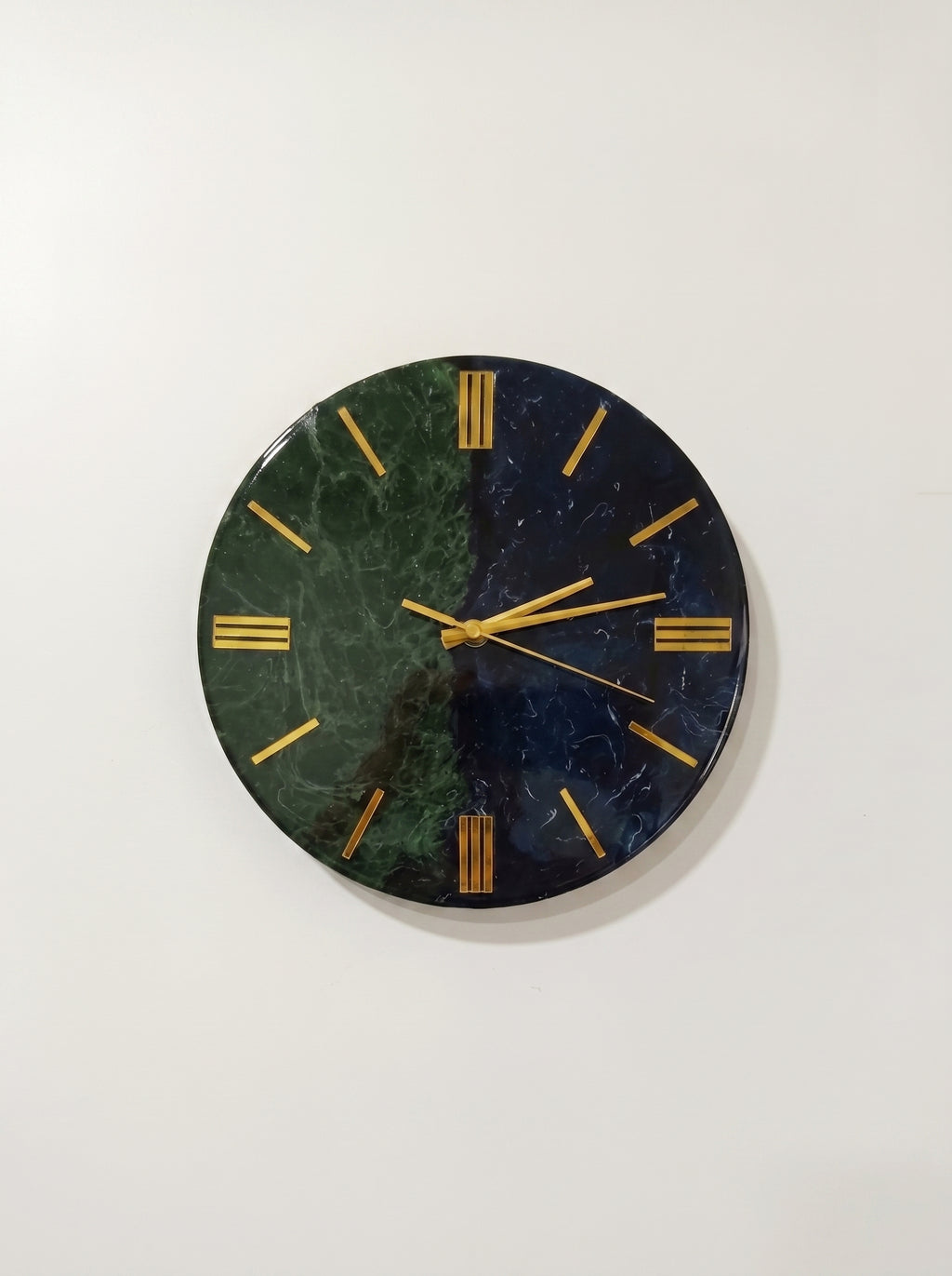 Dual-Tone Epoxy Resin Wall Clock | Emerald Green & Navy Blue Modern Luxury Wall Decor