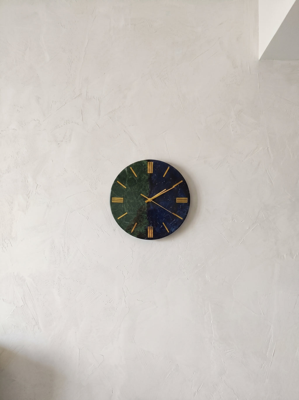Dual-Tone Epoxy Resin Wall Clock | Emerald Green & Navy Blue Modern Luxury Wall Decor